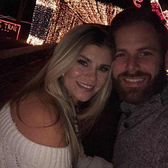 Meet your Posher, Danielle - Picture 1 of 1